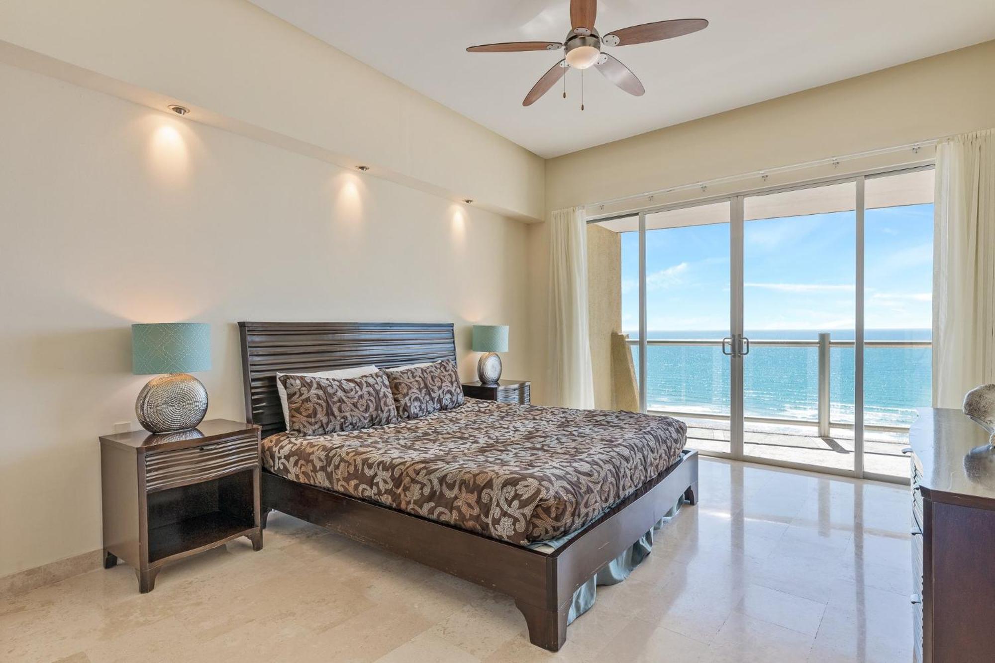 Encanto Living Two Bedroom Unit By Kivoya Rocky Point Room photo