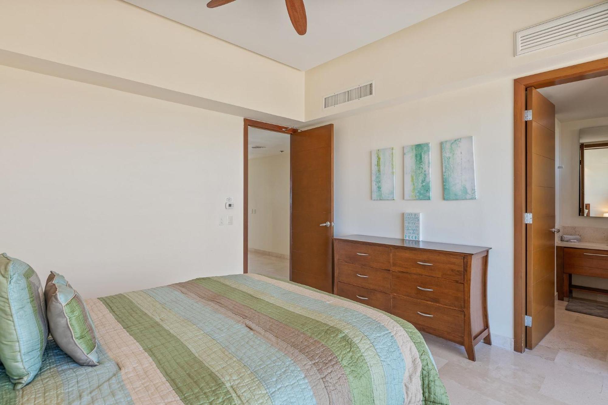 Encanto Living Two Bedroom Unit By Kivoya Rocky Point Room photo