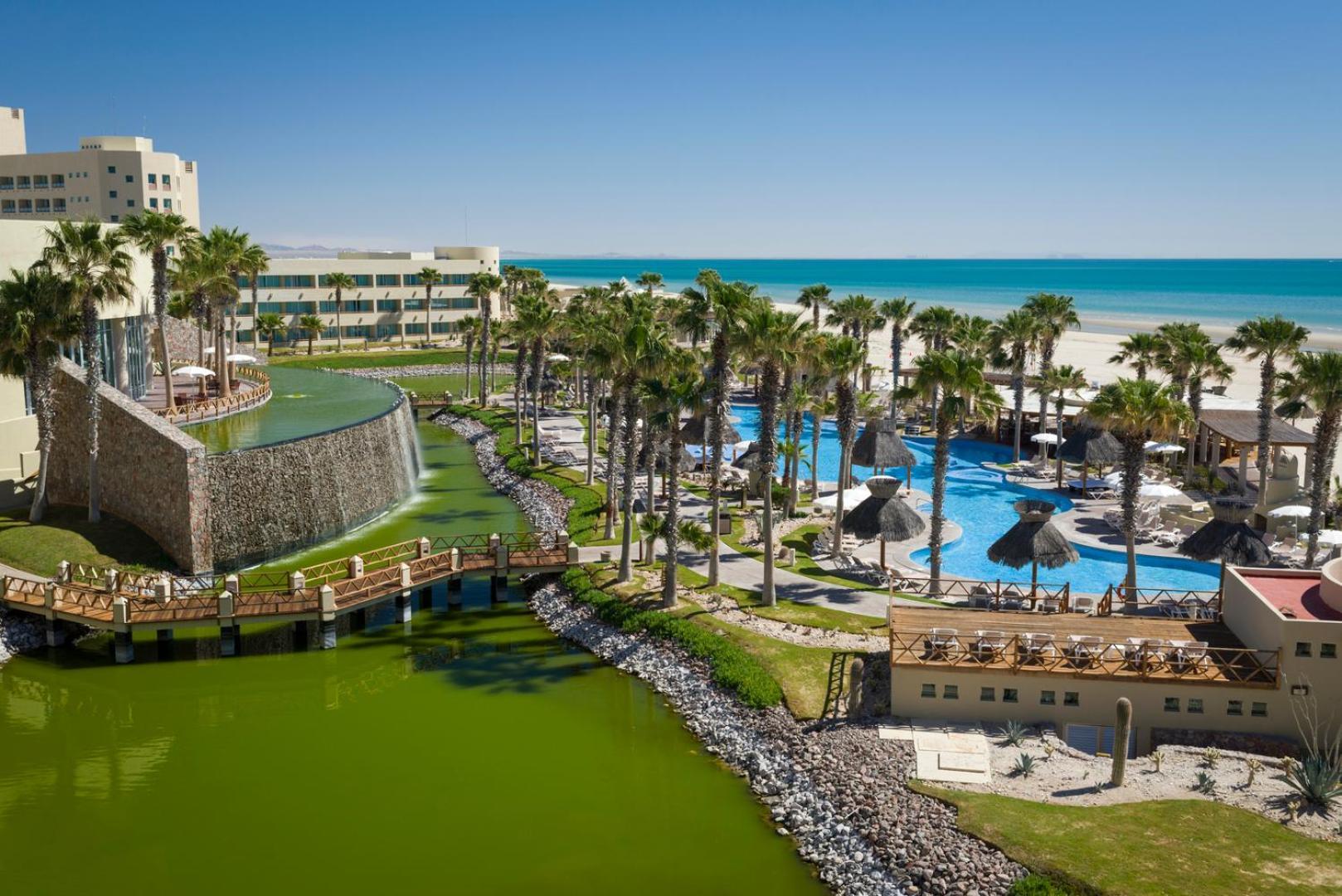 Encanto Living Two Bedroom Unit By Kivoya Rocky Point Exterior photo